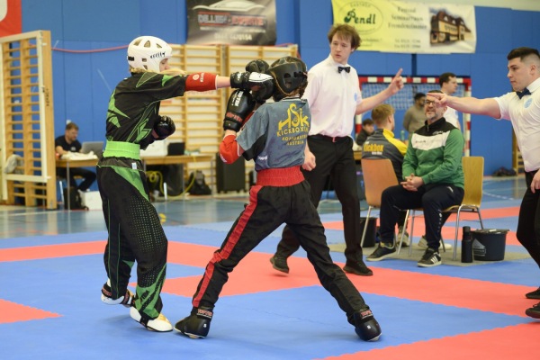 KBH_Masters__FH06512